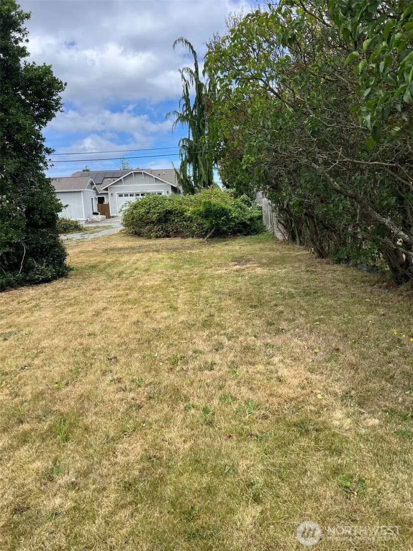 Property photo for 1806 12th Street, Anacortes photo 17