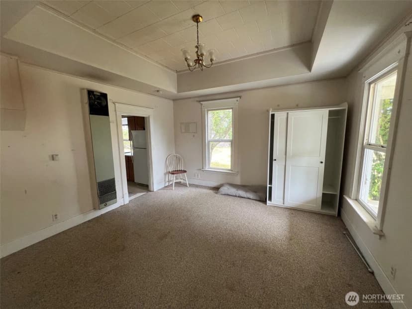 Property photo for 1806 12th Street, Anacortes photo 3