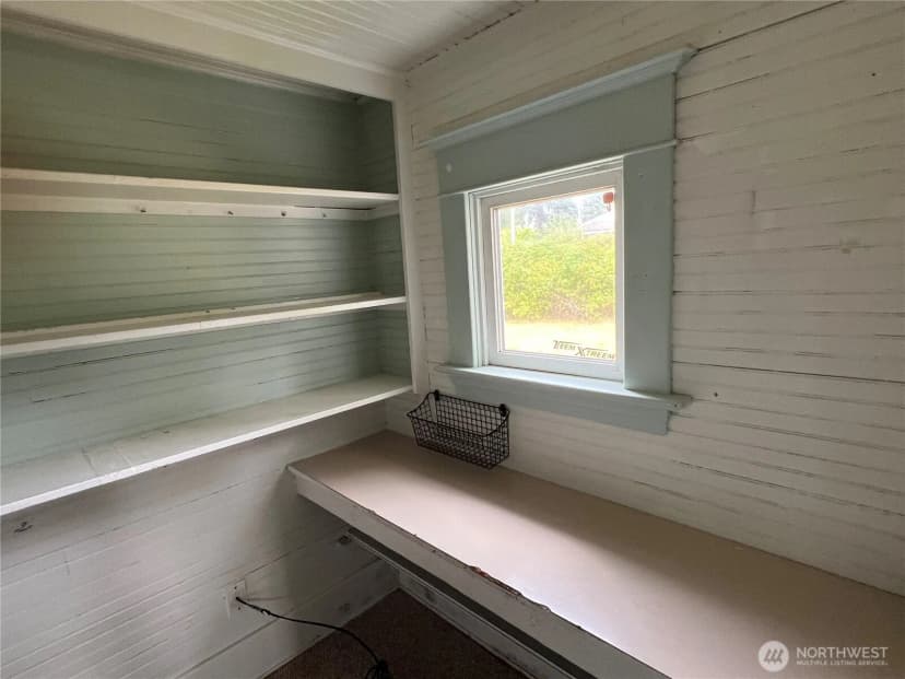 Property photo for 1806 12th Street, Anacortes photo 8