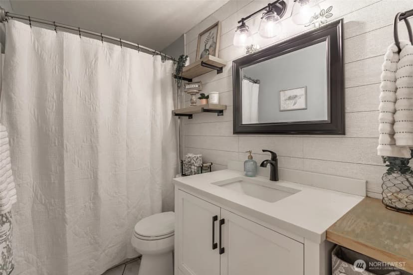 Property photo for 14102 Nw 56th Avenue Nw, Gig Harbor photo 19