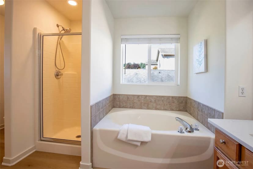 Property photo for 36517 Se Forest Street, Snoqualmie photo 17