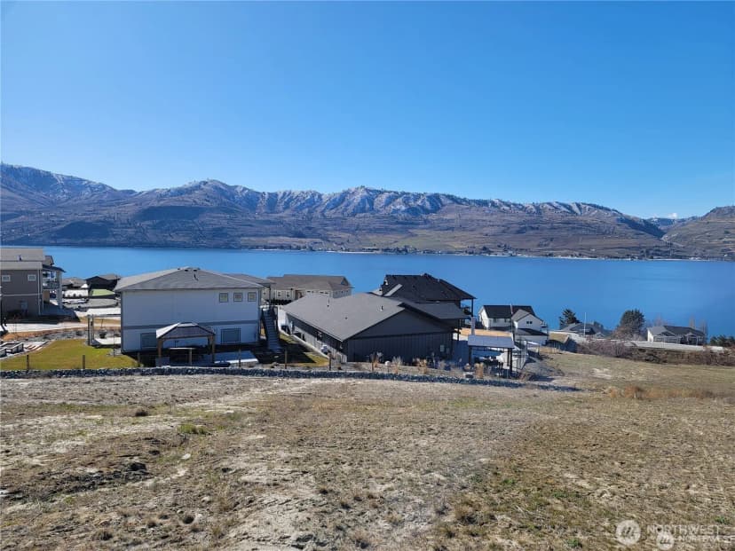 Property photo for 260 Apple Avenue, Chelan photo 8
