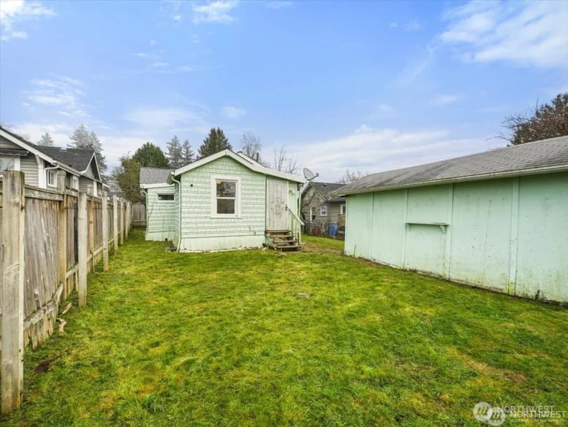Property photo for 1929 11th Street, Bremerton photo 26