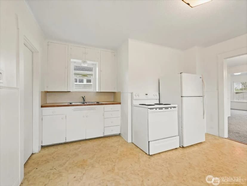 Property photo for 1929 11th Street, Bremerton photo 14
