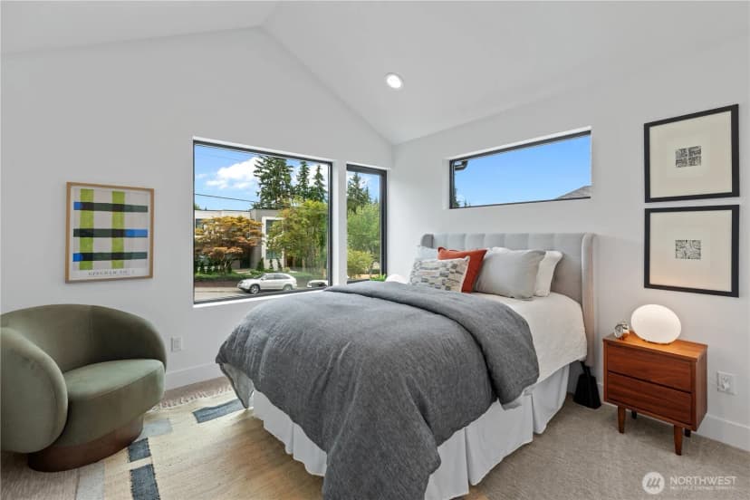 Property photo for 11312 Ne 60th Street, Kirkland photo 27