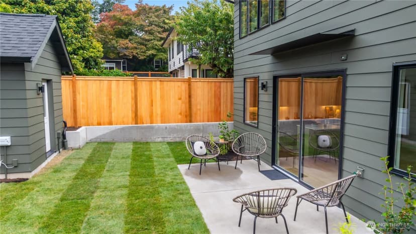 Property photo for 11312 Ne 60th Street, Kirkland photo 31