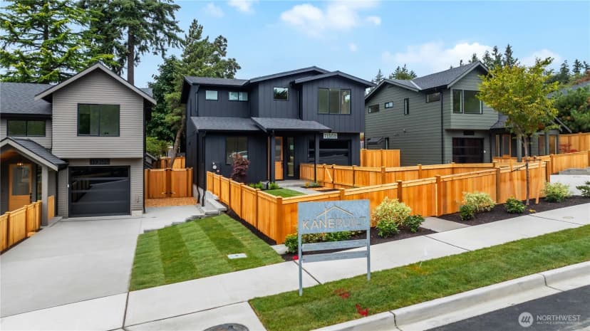 Property photo for 11312 Ne 60th Street, Kirkland photo 6