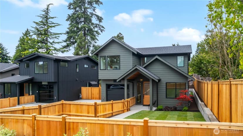 Property photo for 11312 Ne 60th Street, Kirkland