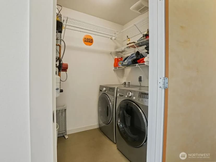Property photo for 6911 California Avenue Sw #c, Seattle photo 18