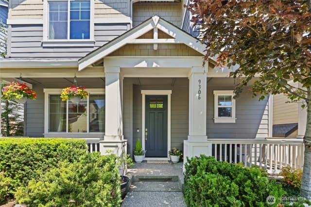 Property photo for 9306 Nye Avenue Se, Snoqualmie photo 2