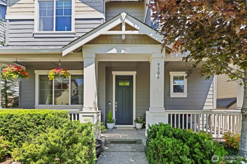Property photo for 9306 Nye Avenue Se, Snoqualmie photo 2
