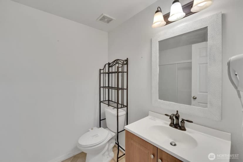 Property photo for 7236 163rd Street E, Puyallup photo 9