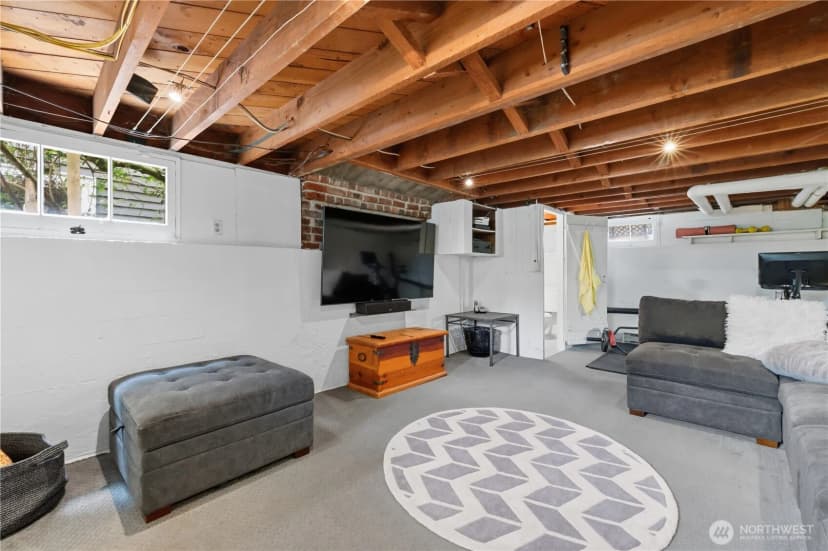 Property photo for 3127 Broadway E, Seattle photo 27
