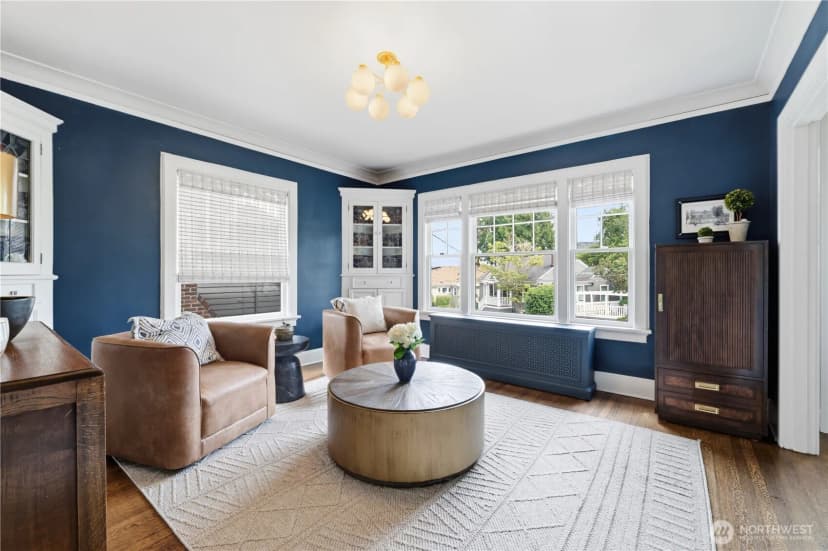 Property photo for 3127 Broadway E, Seattle photo 15