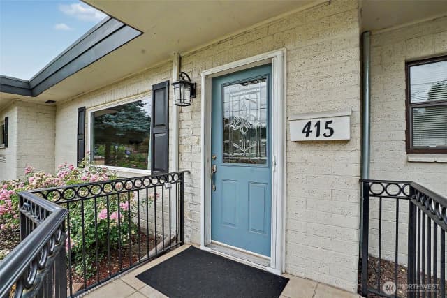 Property photo for 415 R Street Ne, Auburn photo 3