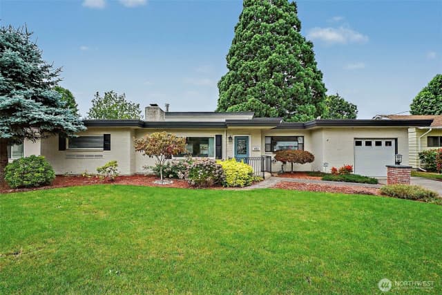 Property photo for 415 R Street Ne, Auburn