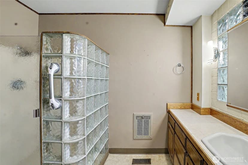 Property photo for 415 R Street Ne, Auburn photo 18
