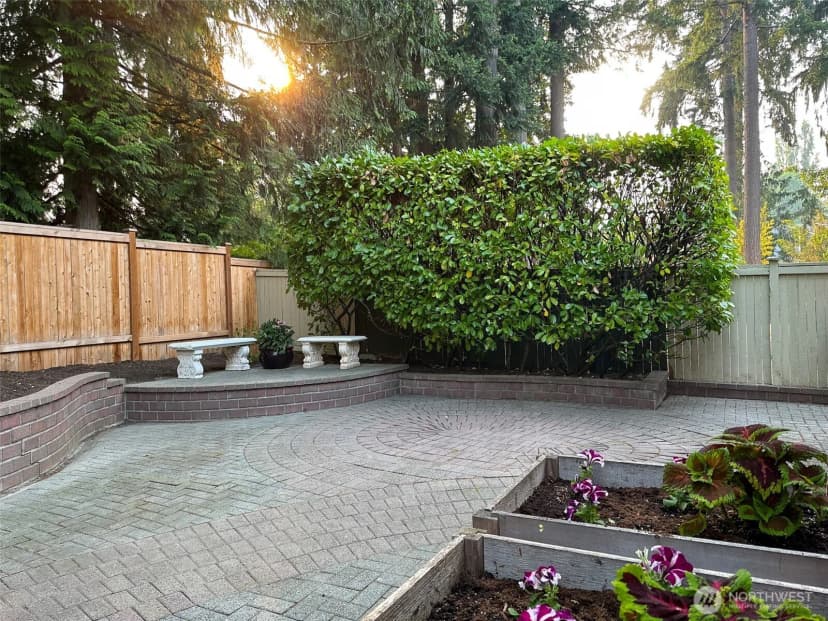 Property photo for 4205 243rd Avenue Se, Sammamish photo 31