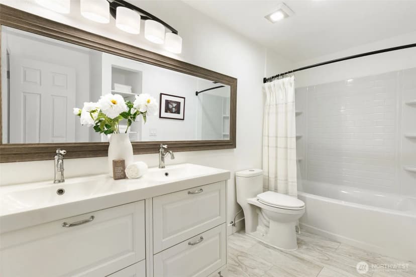 Property photo for 5769 Blakely Avenue Ne, Bainbridge Island photo 20