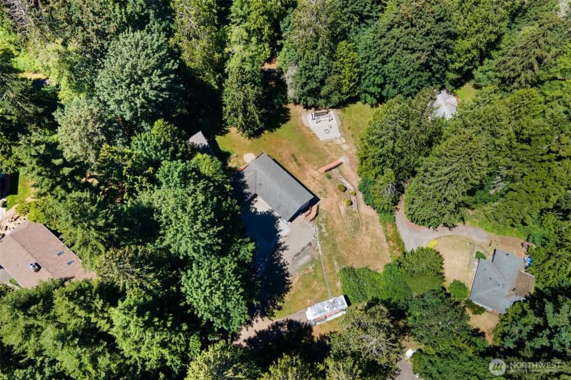 Property photo for 5769 Blakely Avenue Ne, Bainbridge Island photo 39