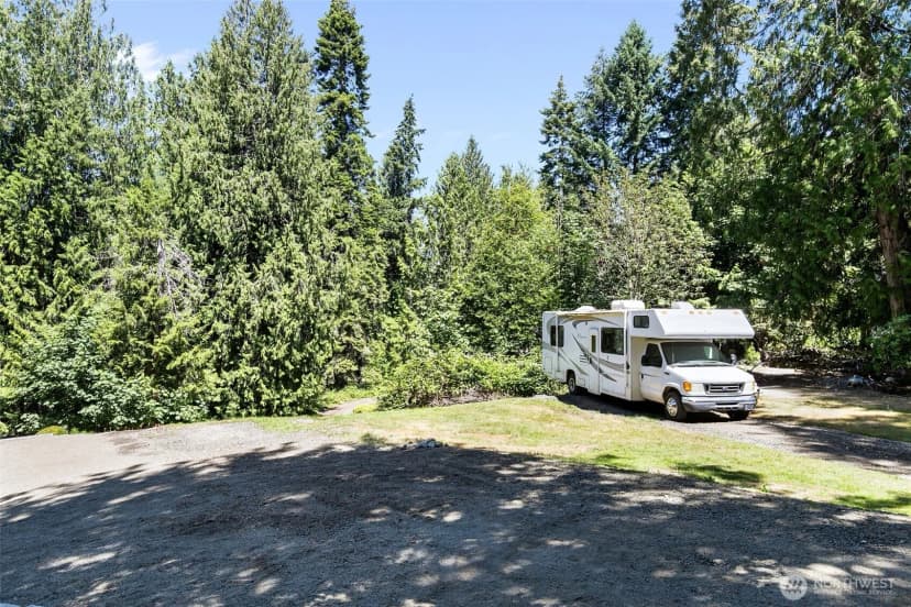 Property photo for 5769 Blakely Avenue Ne, Bainbridge Island photo 37