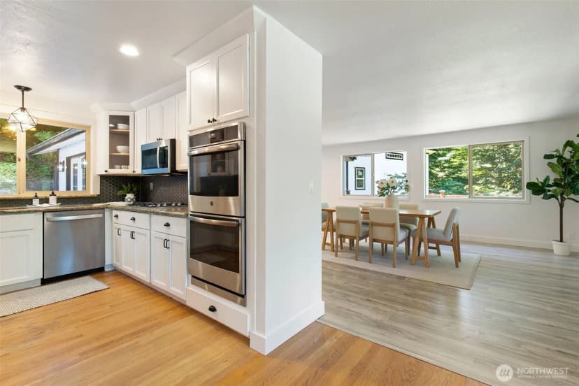 Property photo for 5769 Blakely Avenue Ne, Bainbridge Island photo 12