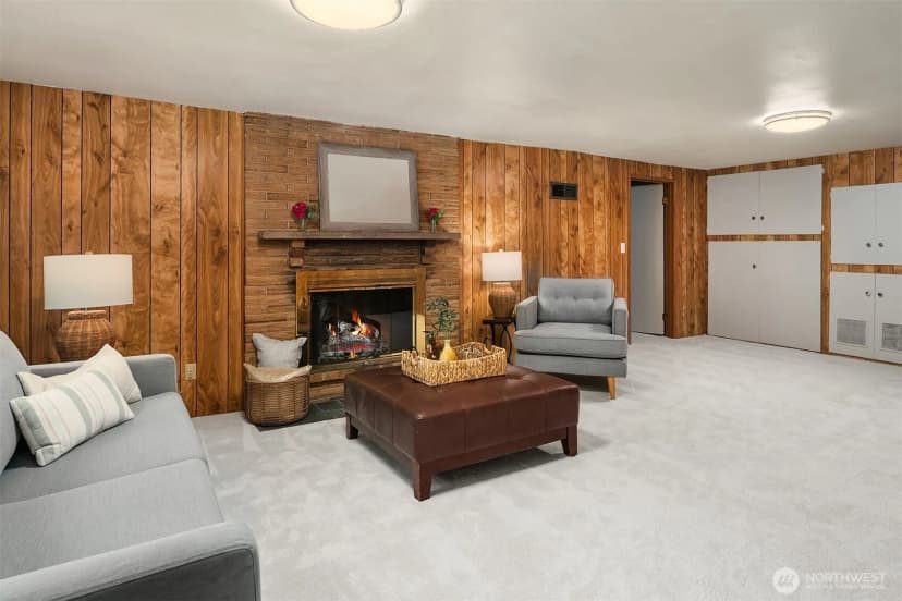 Property photo for 2012 Ne 127th Street, Seattle photo 15