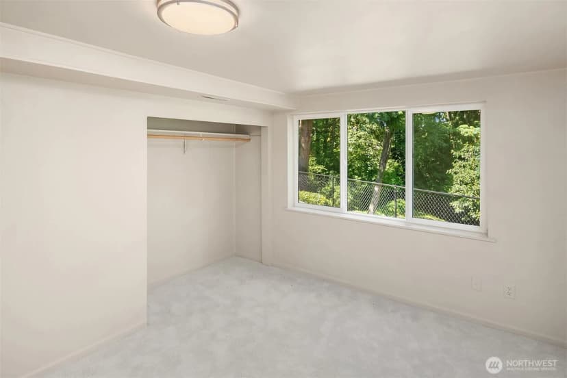 Property photo for 2012 Ne 127th Street, Seattle photo 26