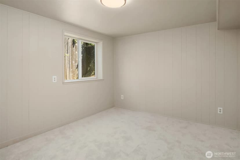 Property photo for 2012 Ne 127th Street, Seattle photo 27
