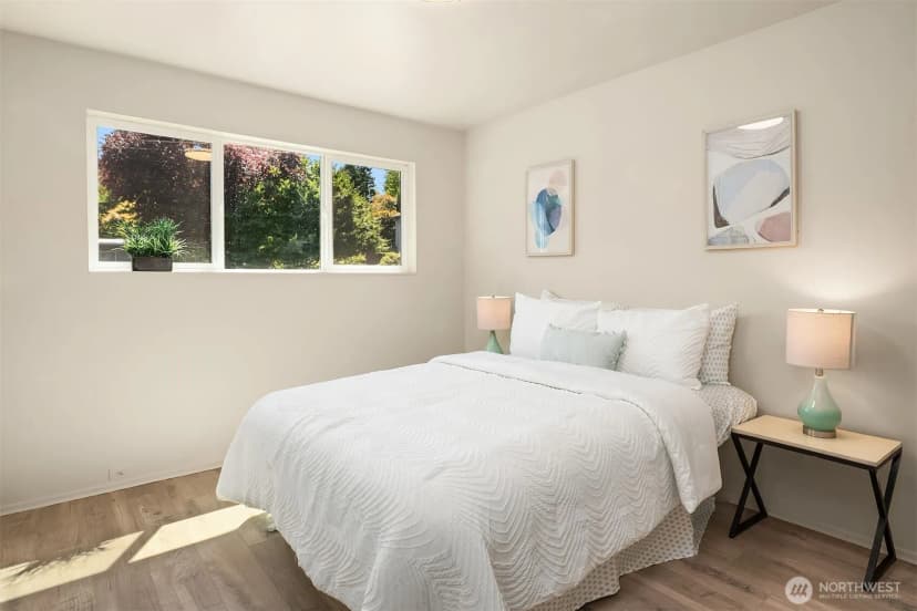 Property photo for 2012 Ne 127th Street, Seattle photo 23