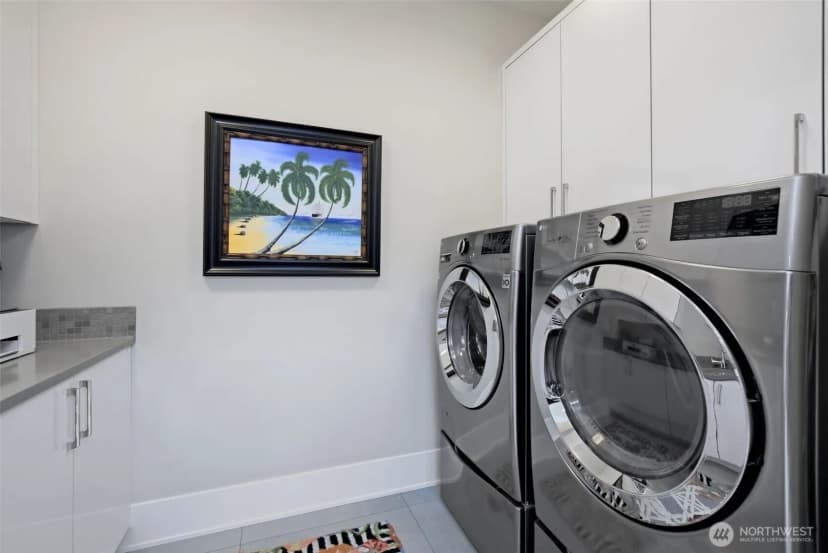 Property photo for 1527 Lyons Avenue Ne, Renton photo 33