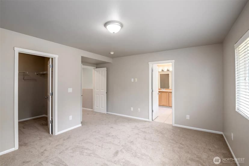 Property photo for 28011 Maple Ridge Way Se, Maple Valley photo 21