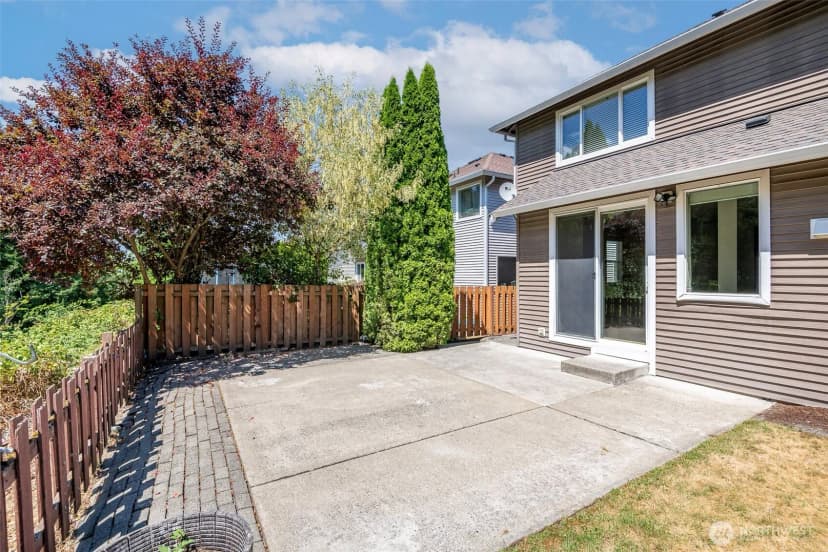 Property photo for 28011 Maple Ridge Way Se, Maple Valley photo 32