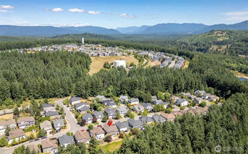 Property photo for 28011 Maple Ridge Way Se, Maple Valley photo 37