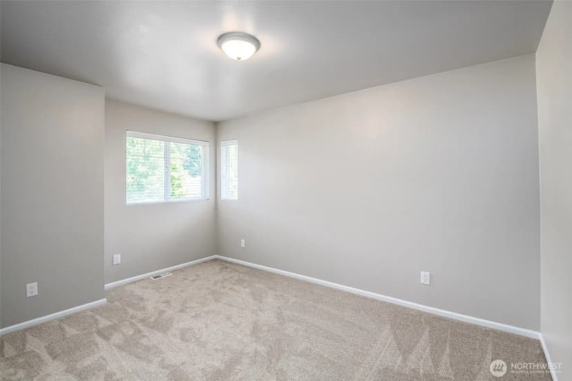 Property photo for 28011 Maple Ridge Way Se, Maple Valley photo 25