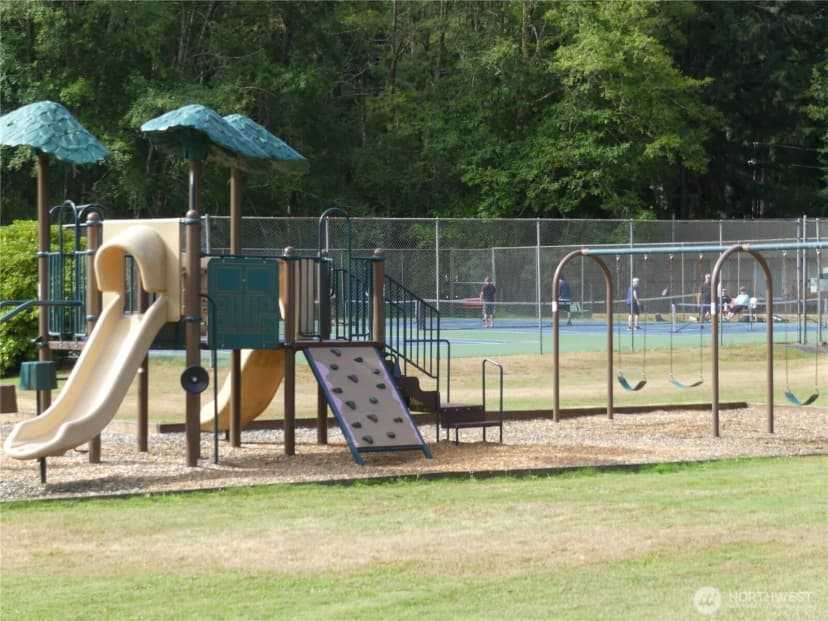 Property photo for 10107 Narrows Drive, Anderson Island photo 17