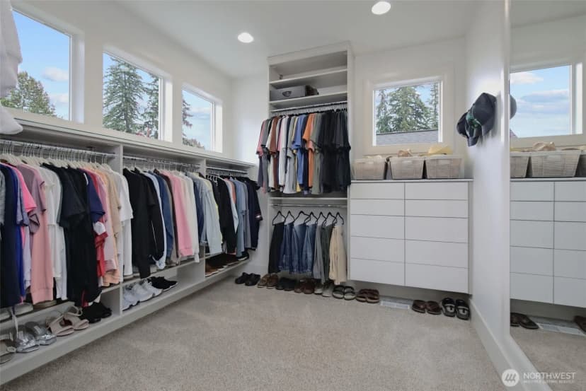 Property photo for 1527 Lyons Avenue Ne, Renton photo 25