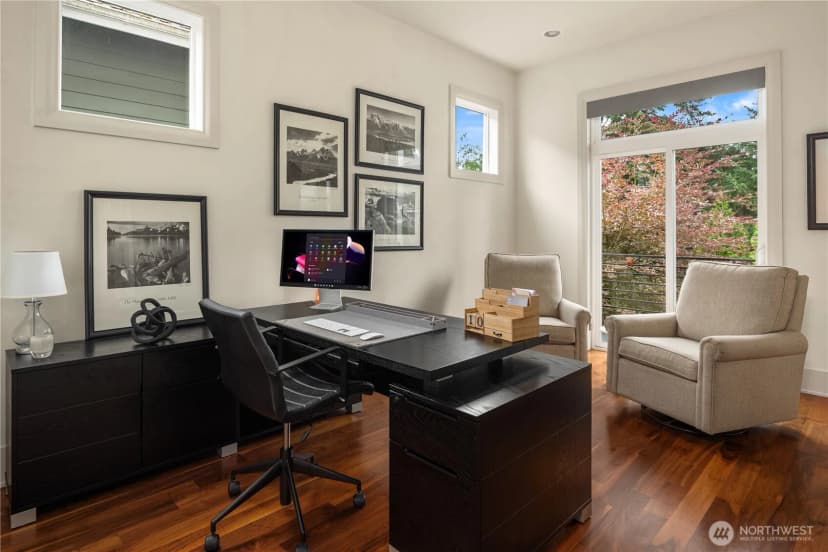 Property photo for 1527 Lyons Avenue Ne, Renton photo 16