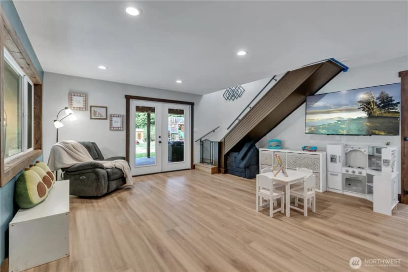 Property photo for 28221 163rd Street E, Wilkeson photo 18