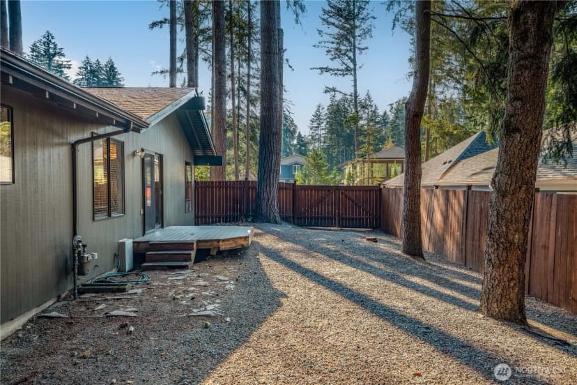 Property photo for 3040 164th Place Ne, Bellevue photo 26