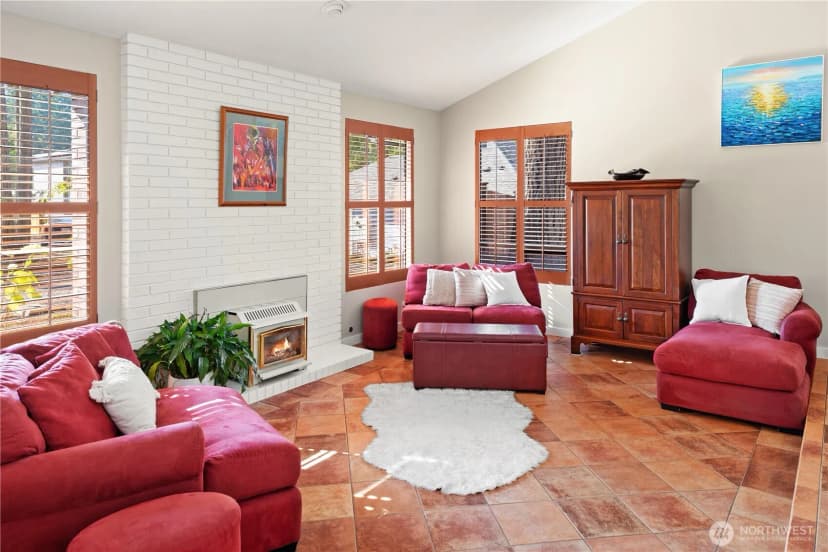 Property photo for 3040 164th Place Ne, Bellevue photo 4