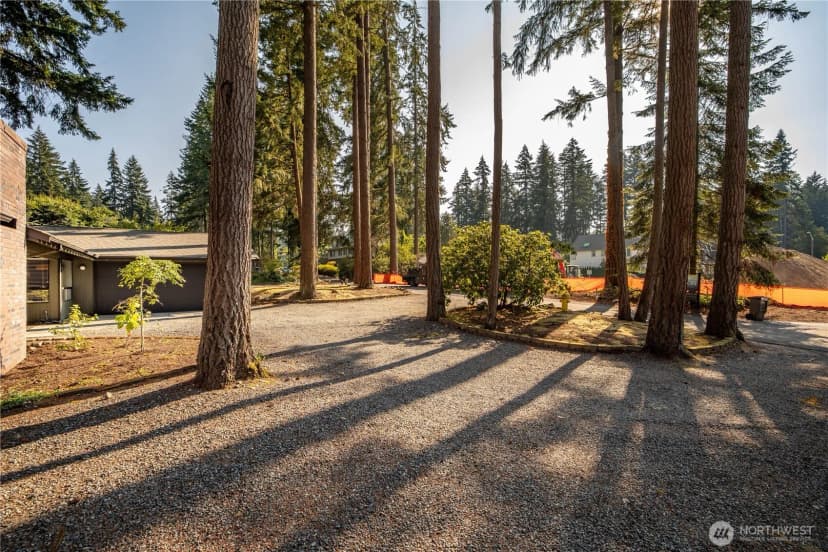 Property photo for 3040 164th Place Ne, Bellevue photo 30