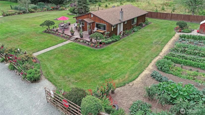 Property photo for 20385 State Route 9, Mount Vernon