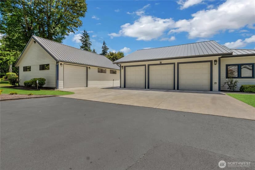 Property photo for 34328 102nd Avenue S, Roy photo 9