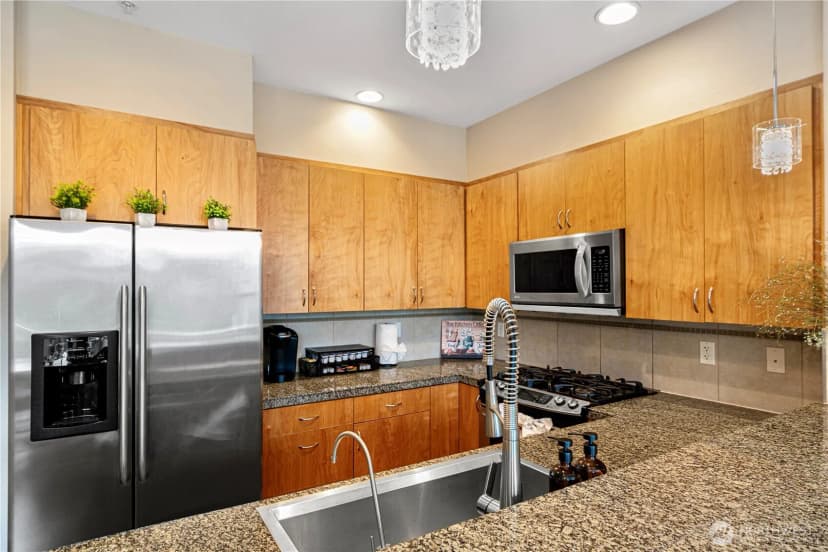 Property photo for 162 Cougar Ridge Road Nw #1104, Issaquah photo 8