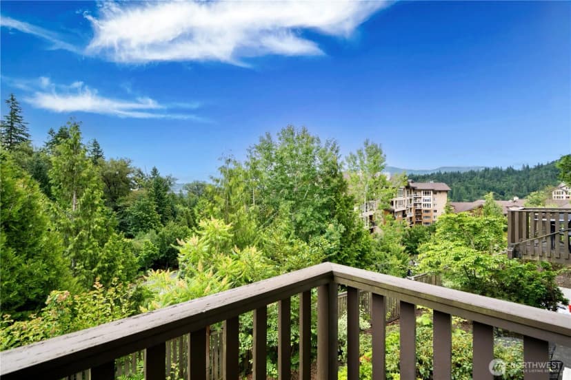 Property photo for 162 Cougar Ridge Road Nw #1104, Issaquah photo 13