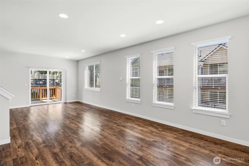 Property photo for 12909 20th Drive W #g, Everett photo 10