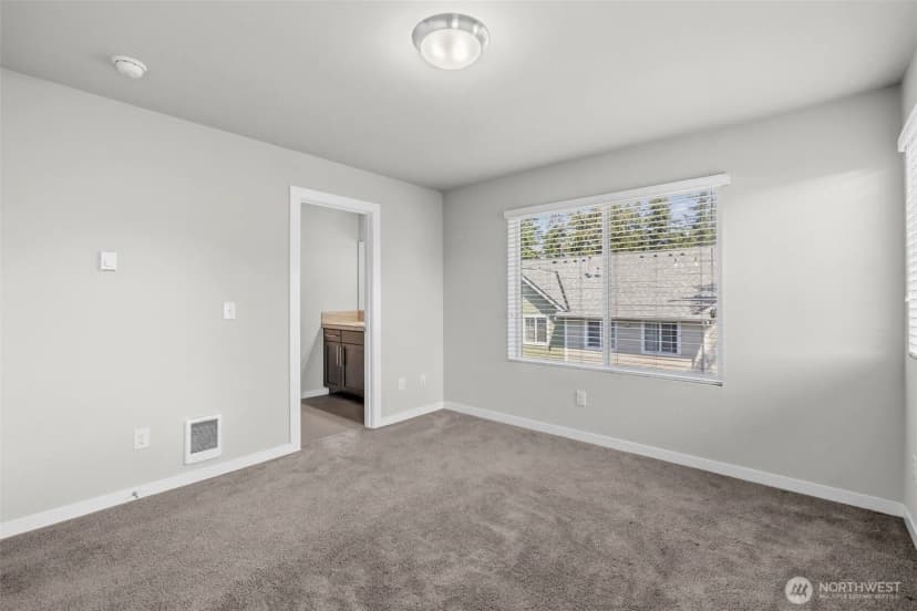 Property photo for 12909 20th Drive W #g, Everett photo 18