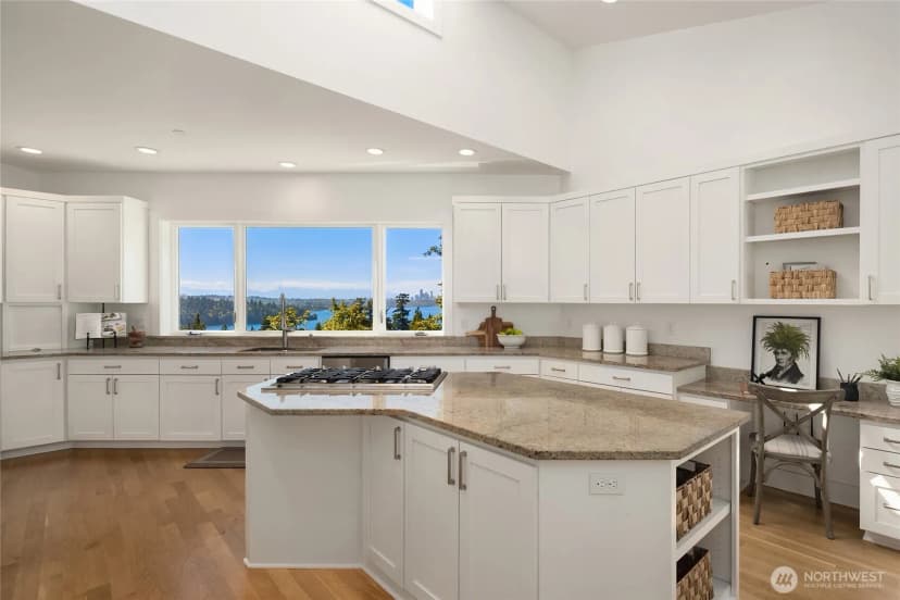 Property photo for 8430 Se 53rd Place, Mercer Island photo 19