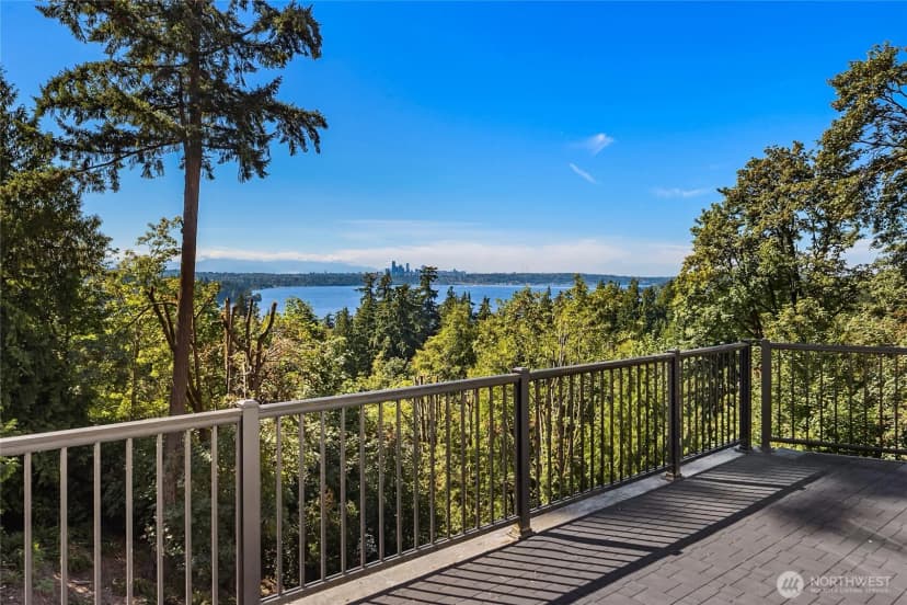 Property photo for 8430 Se 53rd Place, Mercer Island photo 14